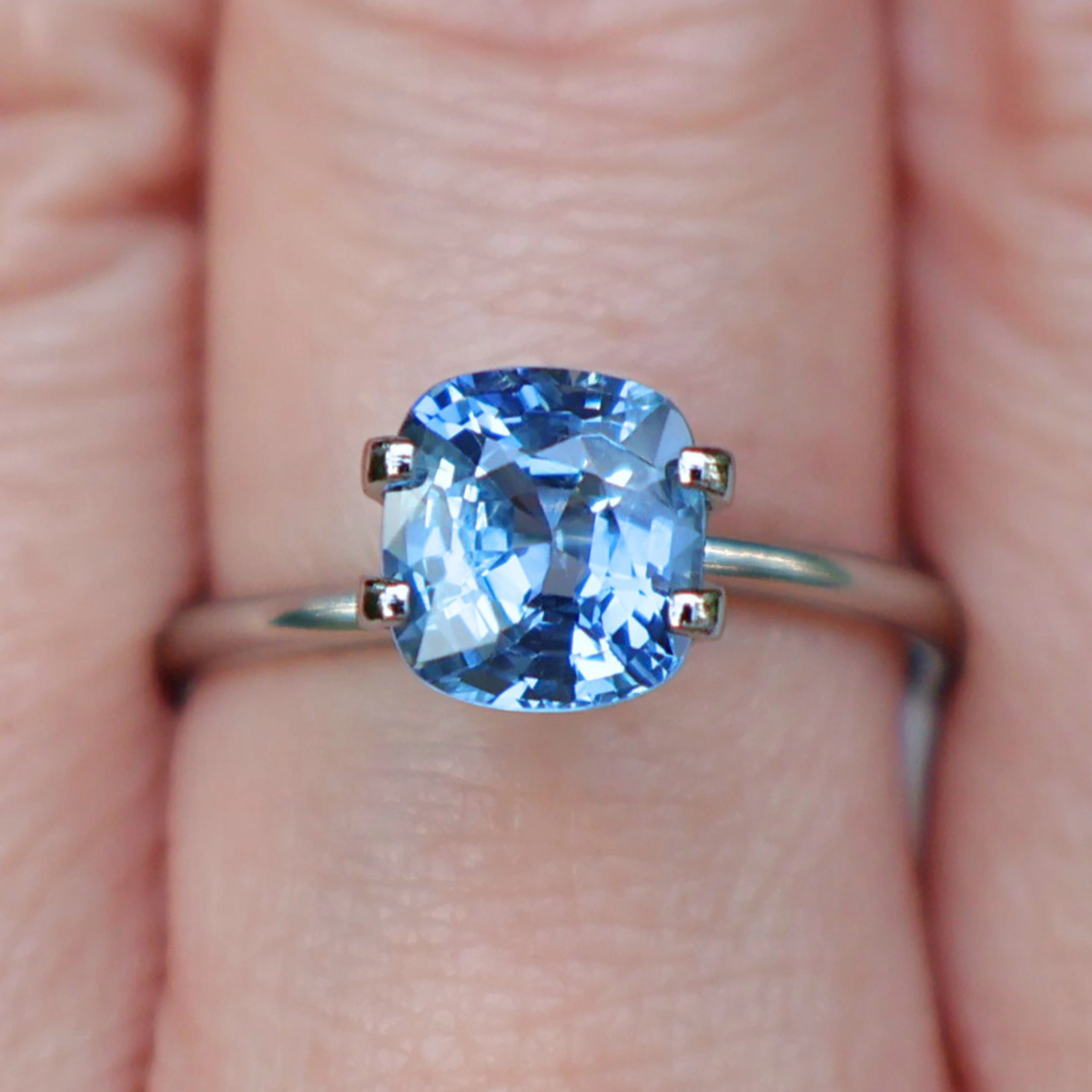 Blue Sapphire 1.95ct, Burma (Myanmar)