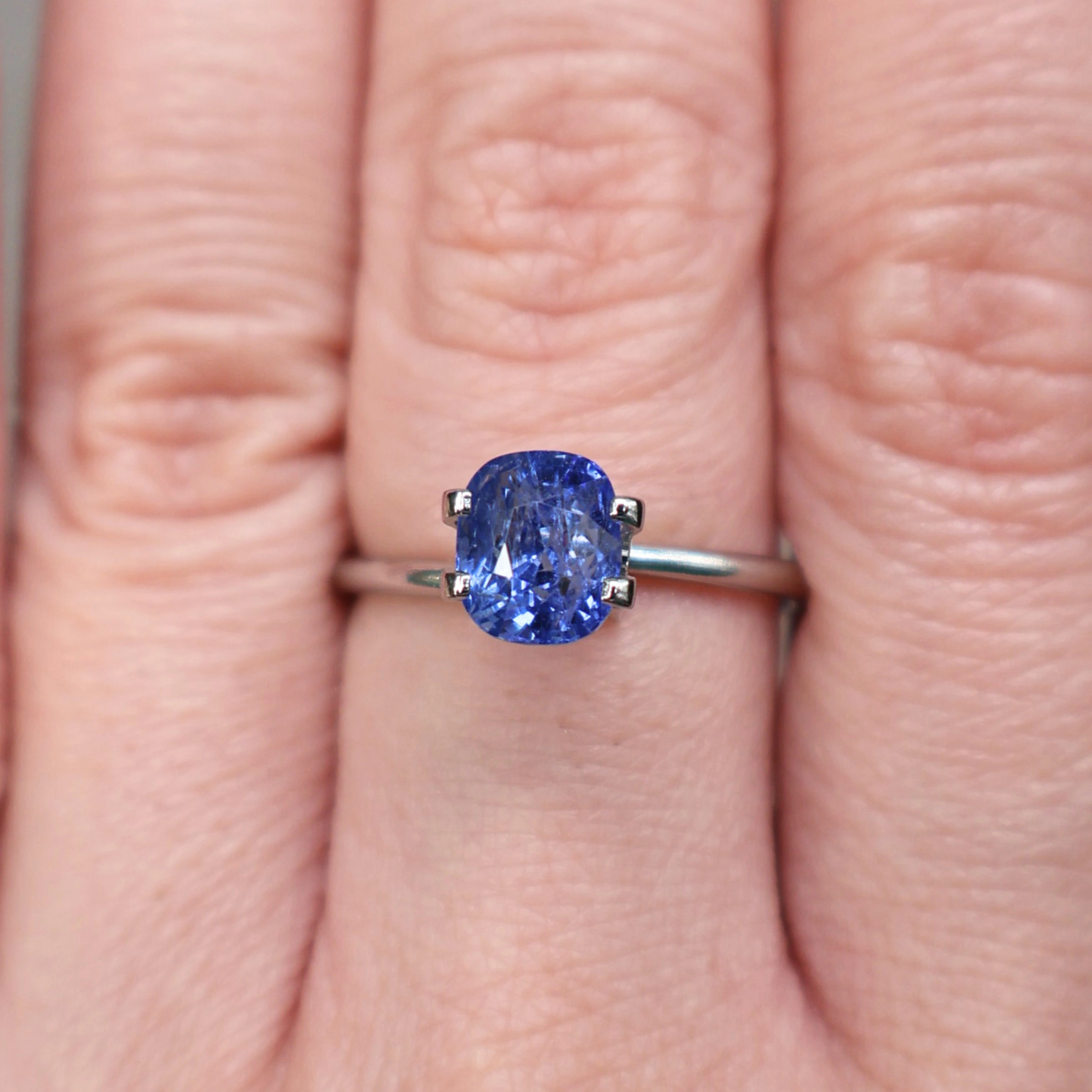 Blue Sapphire 2.30ct, Burma (Myanmar)