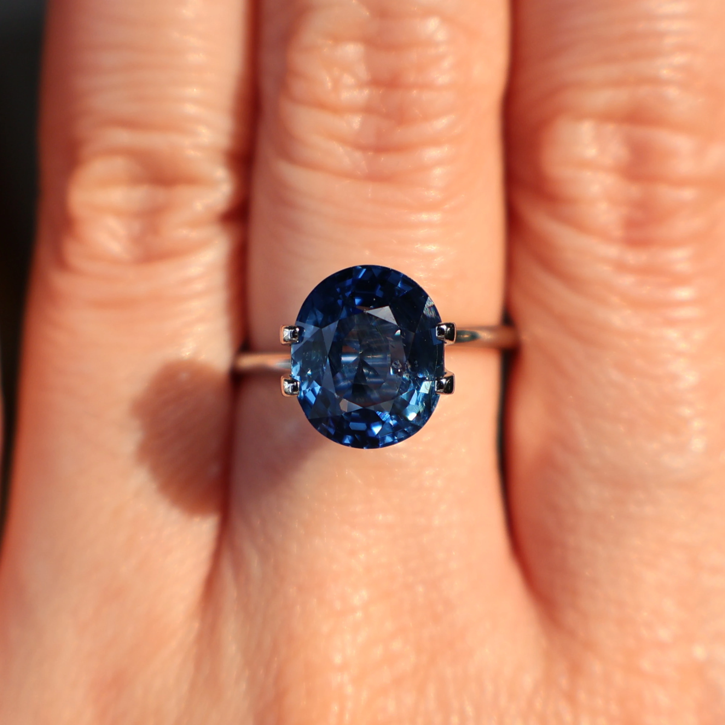 Blue Sapphire 4.54ct, Burma (Myanmar) with Certificate