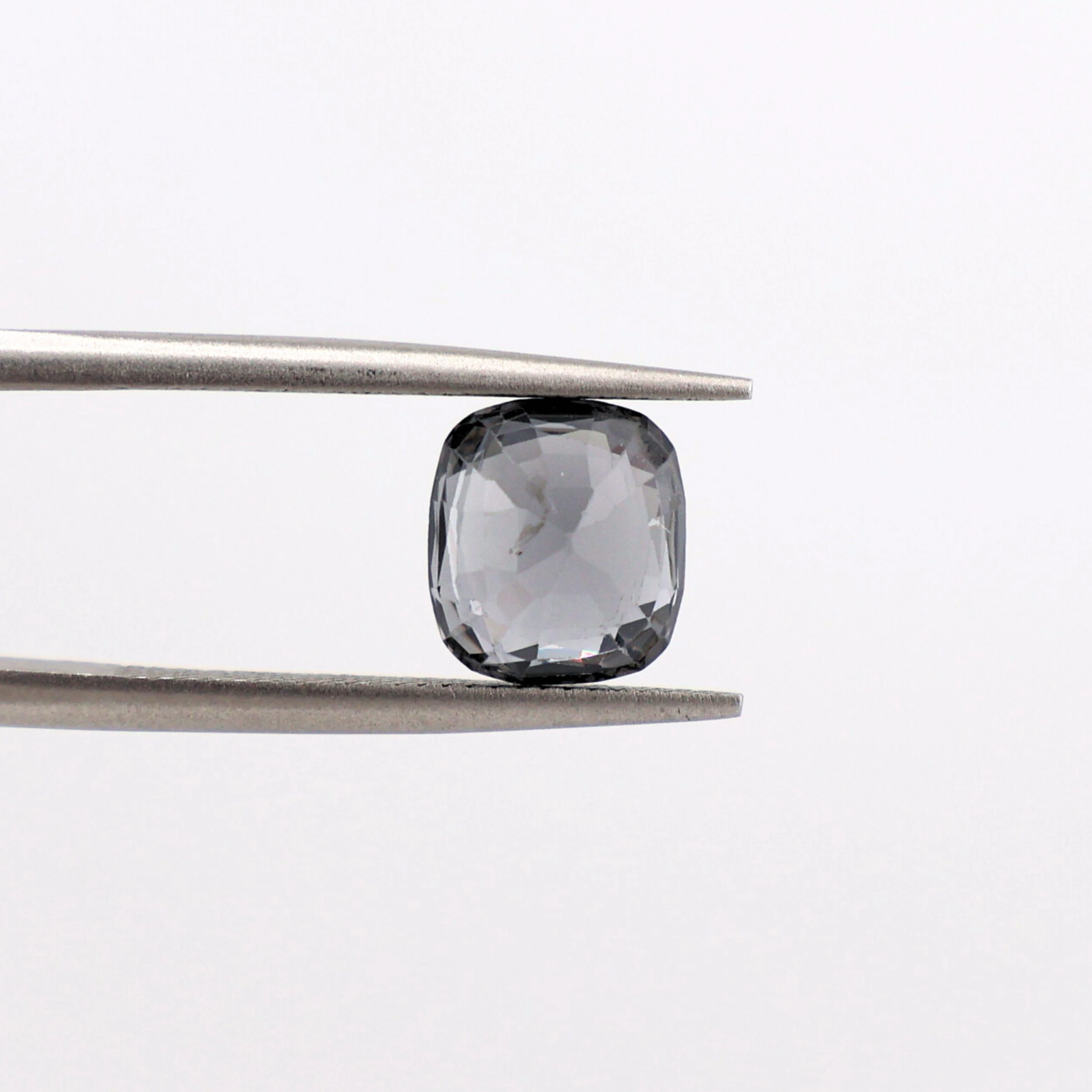 Grey Spinel 2.76ct, Burma (Myanmar)