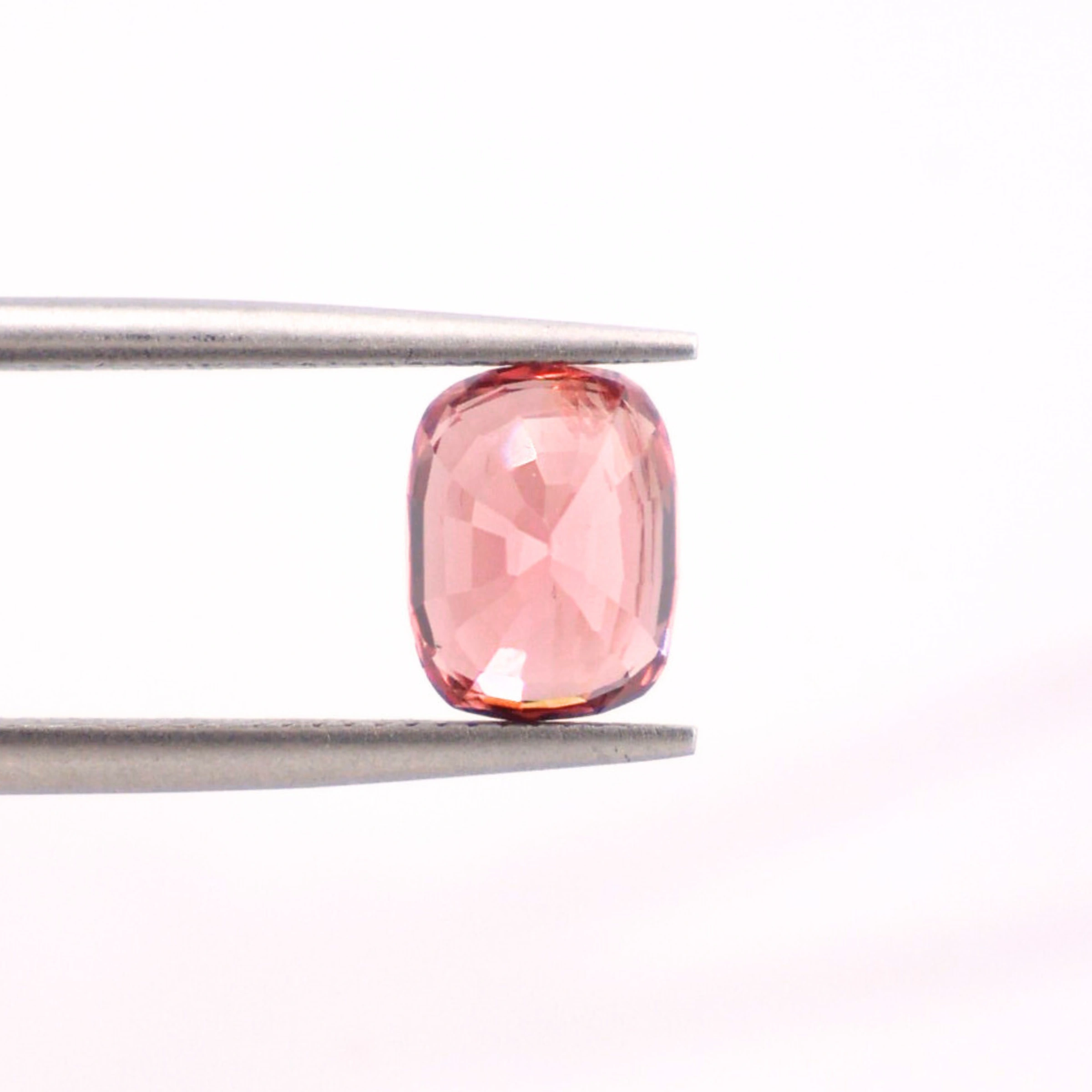 Peach Spinel 2.73ct, Burma (Myanmar)