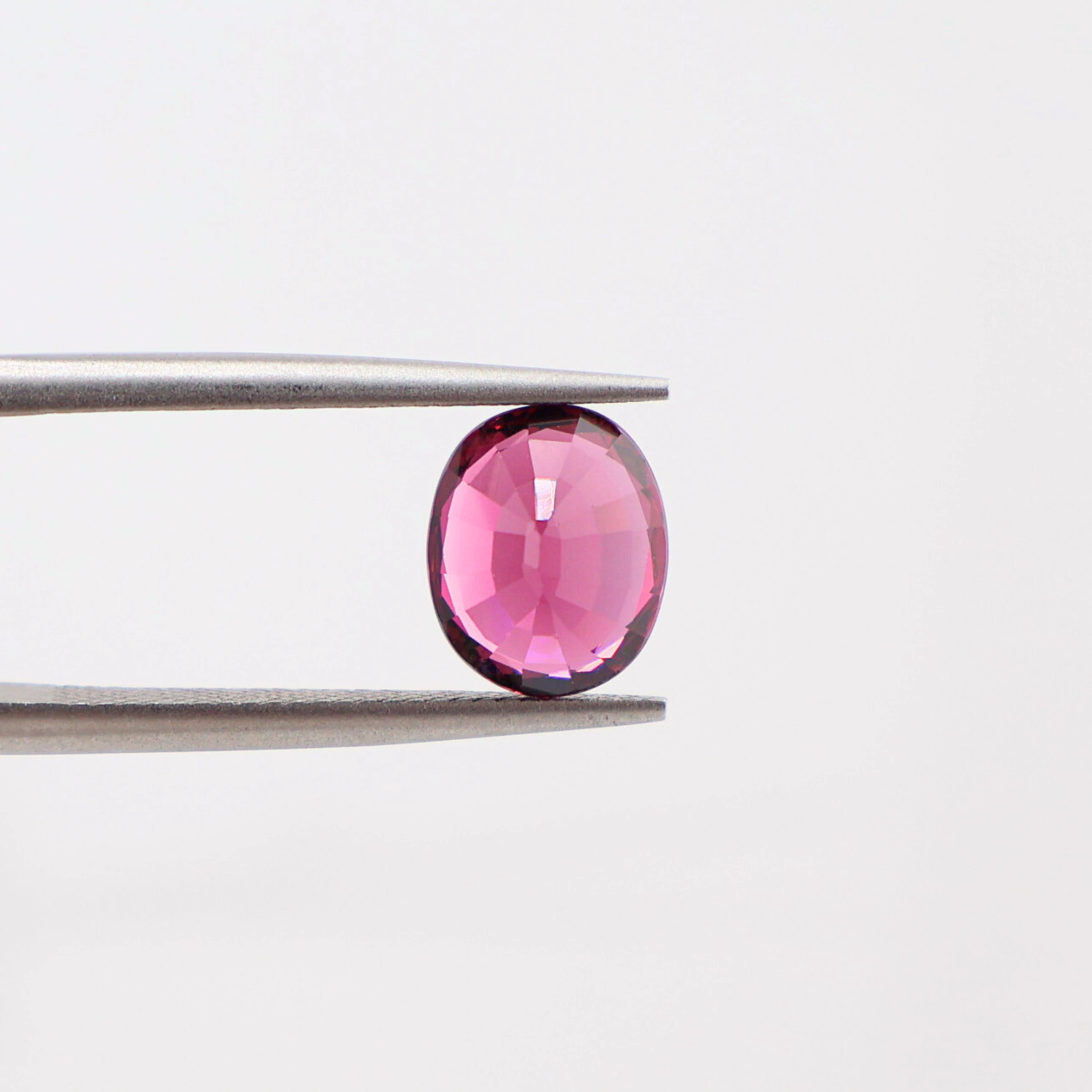 Rhodolite 2.97ct, Africa