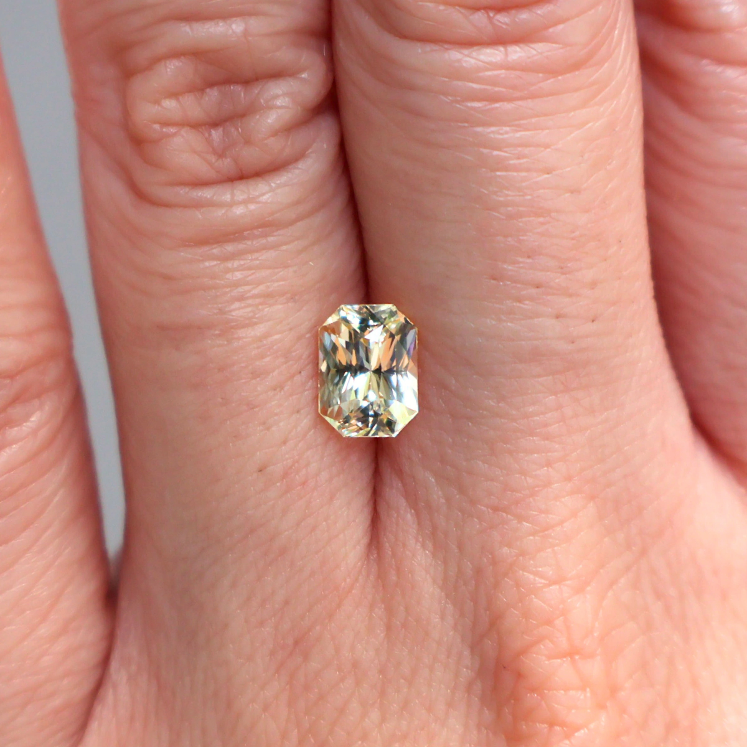 [SOLD] Light Yellow Sapphire 1.52ct, Sri Lanka